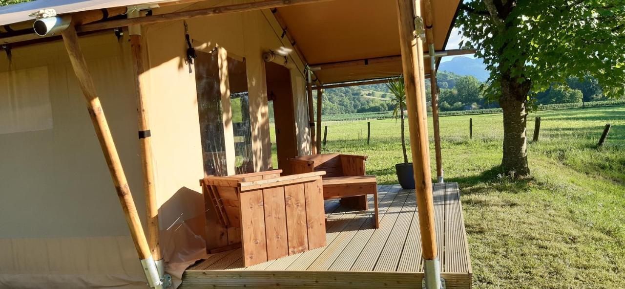 Tente Safari Lodge Ferme Carrique Tardets-Sorholus Esterno foto