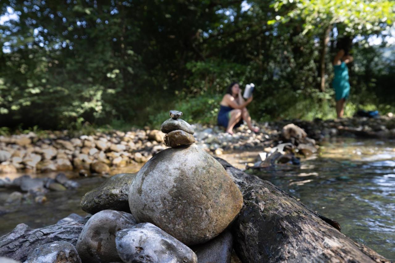 Tente Safari Lodge Ferme Carrique Tardets-Sorholus Esterno foto